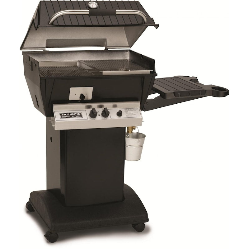 Broilmaster Q3X Qrave Propane Gas Grill On Black Cart